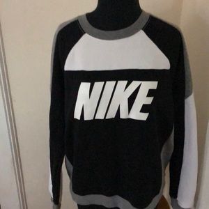 Nike sweatshirt